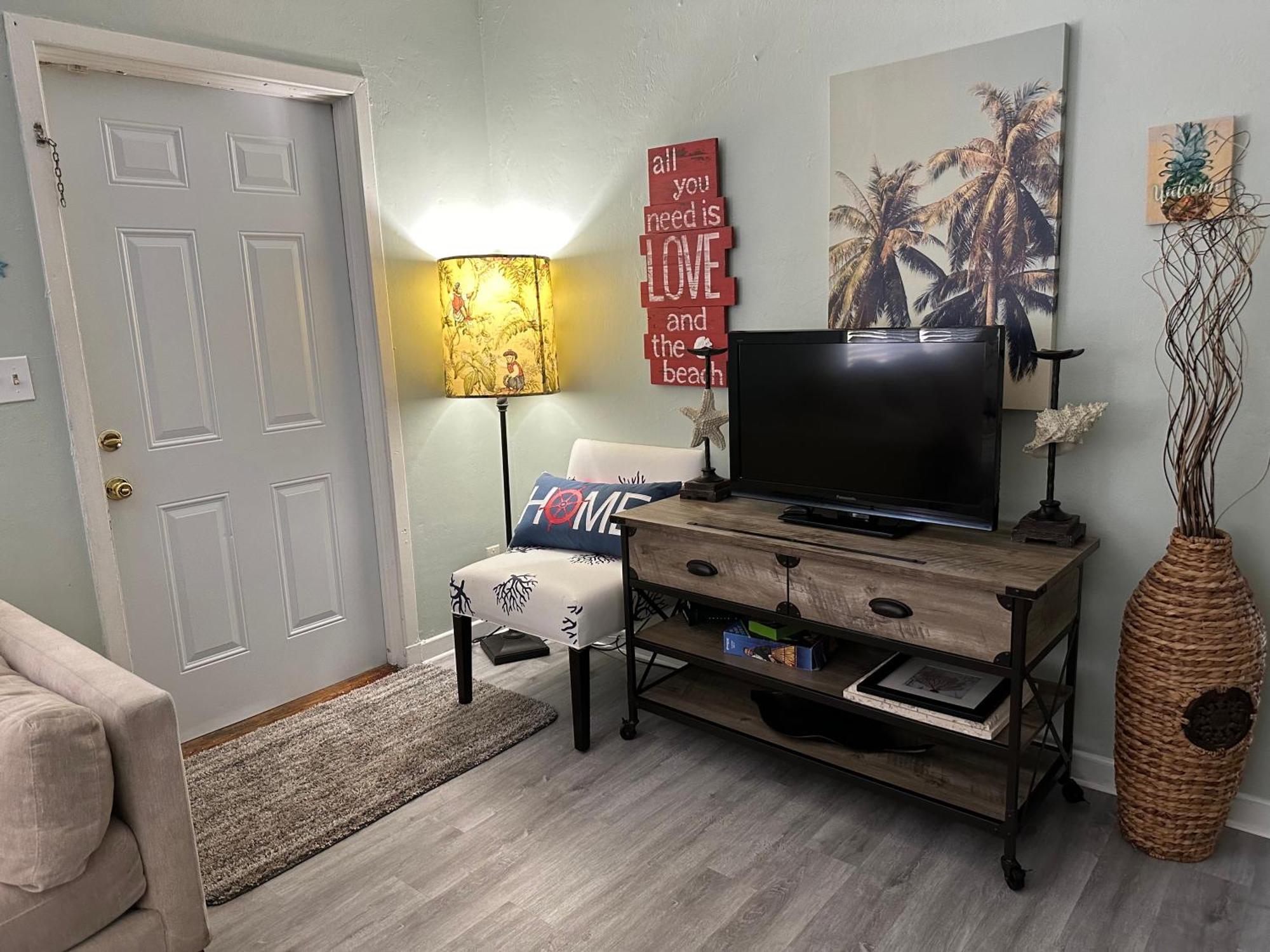 5 Min To Beach Large Living Room Fenced Backyard Bbq Firepit Driveway Boat Parking Lake Worth Beach Exteriör bild